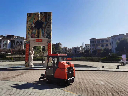 物业小区使用扫地车怎么样？