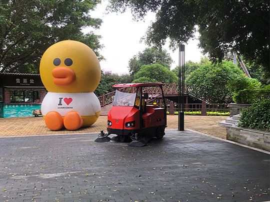 什么是电动扫地车？优势作用介绍